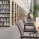 مساحة داخلية بألوان هادئة ومريحة