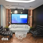 تصميم مكتب داخلي حديث يعزز الإنتاجية والراحة