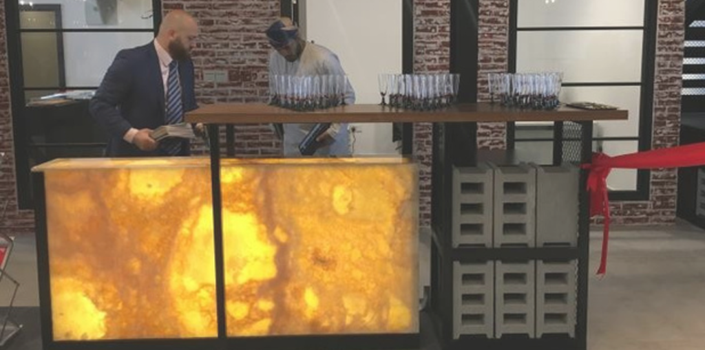 LA MARQUISE CAFE & SHOWROOM